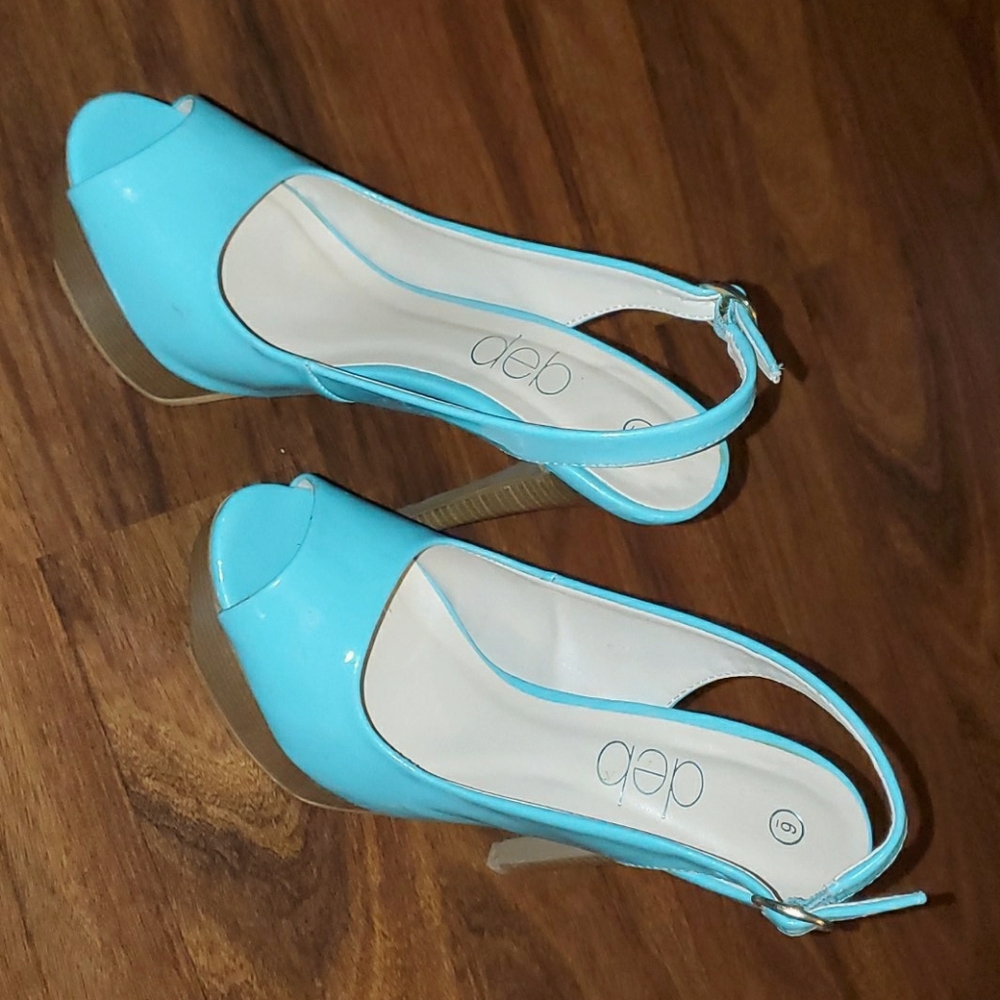 Deb brand high heeled shoe